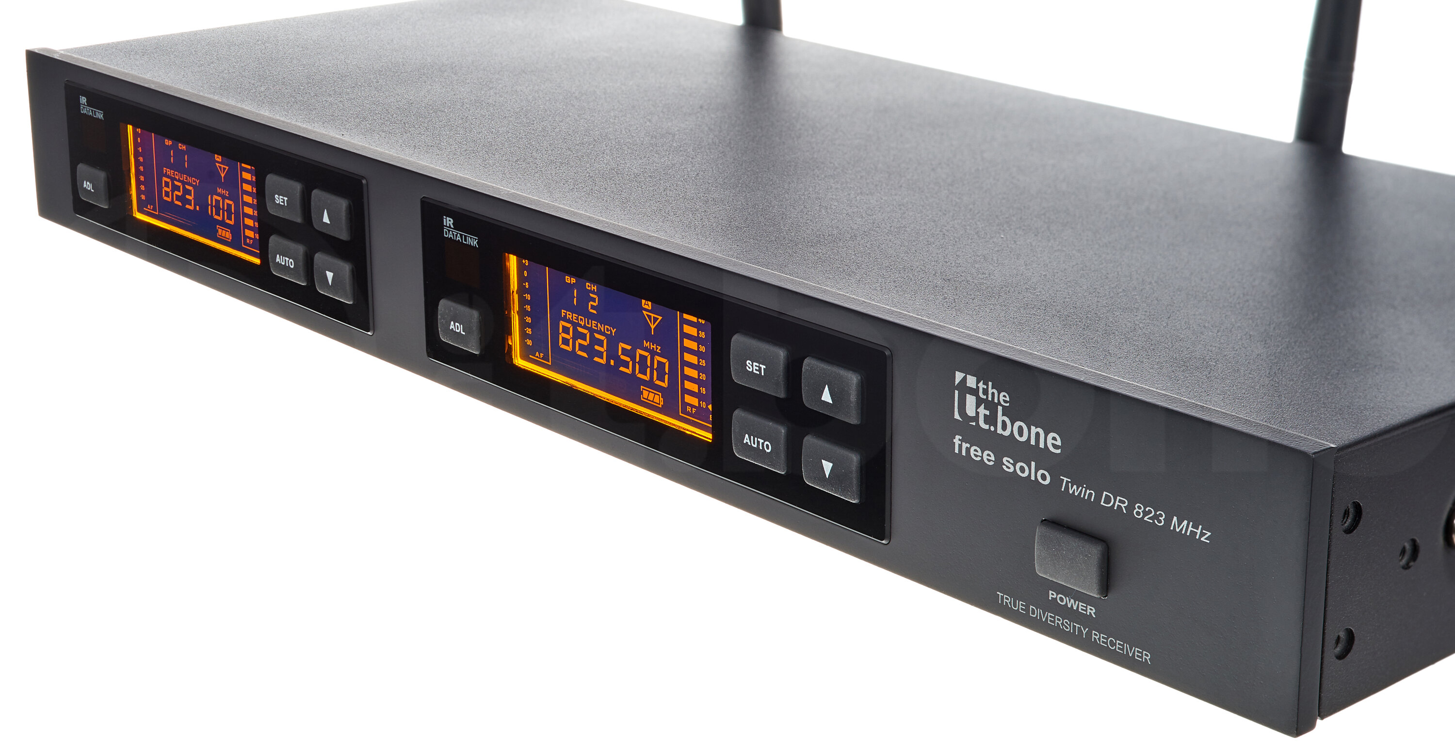 free solo Twin HT 823 MHz