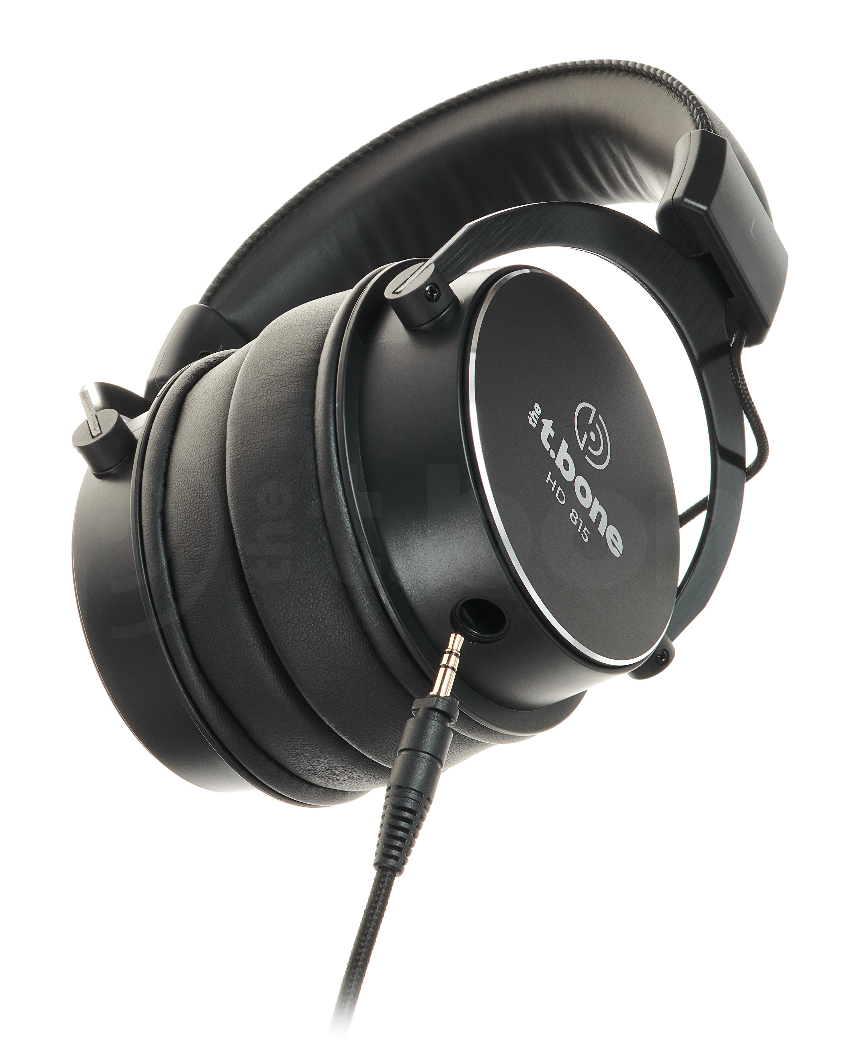 HD 815