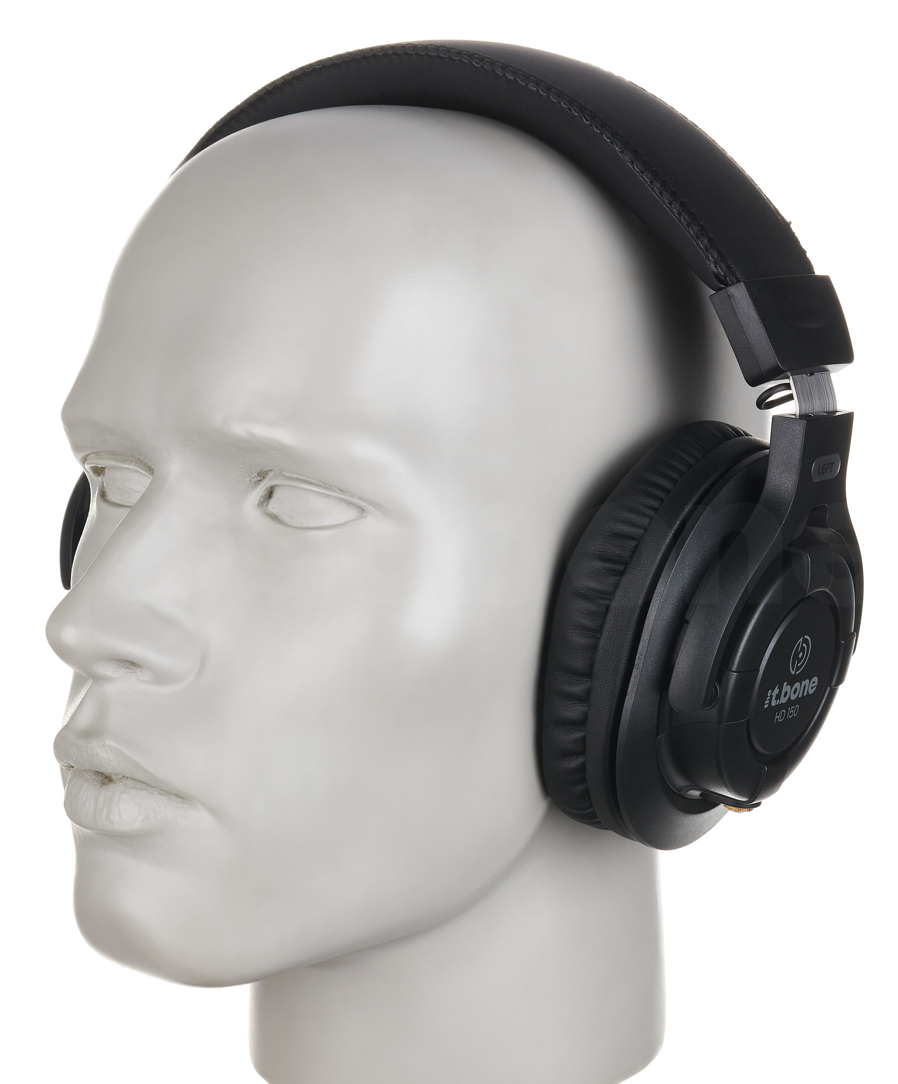 HD 150